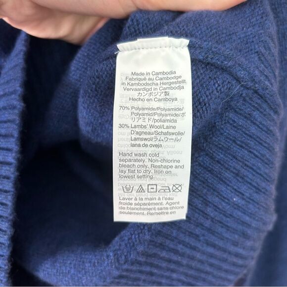 J. Crew Factory Men's Lambswool Blend Henley Sweater Navy Blue Size Medium - Picture 7 of 7